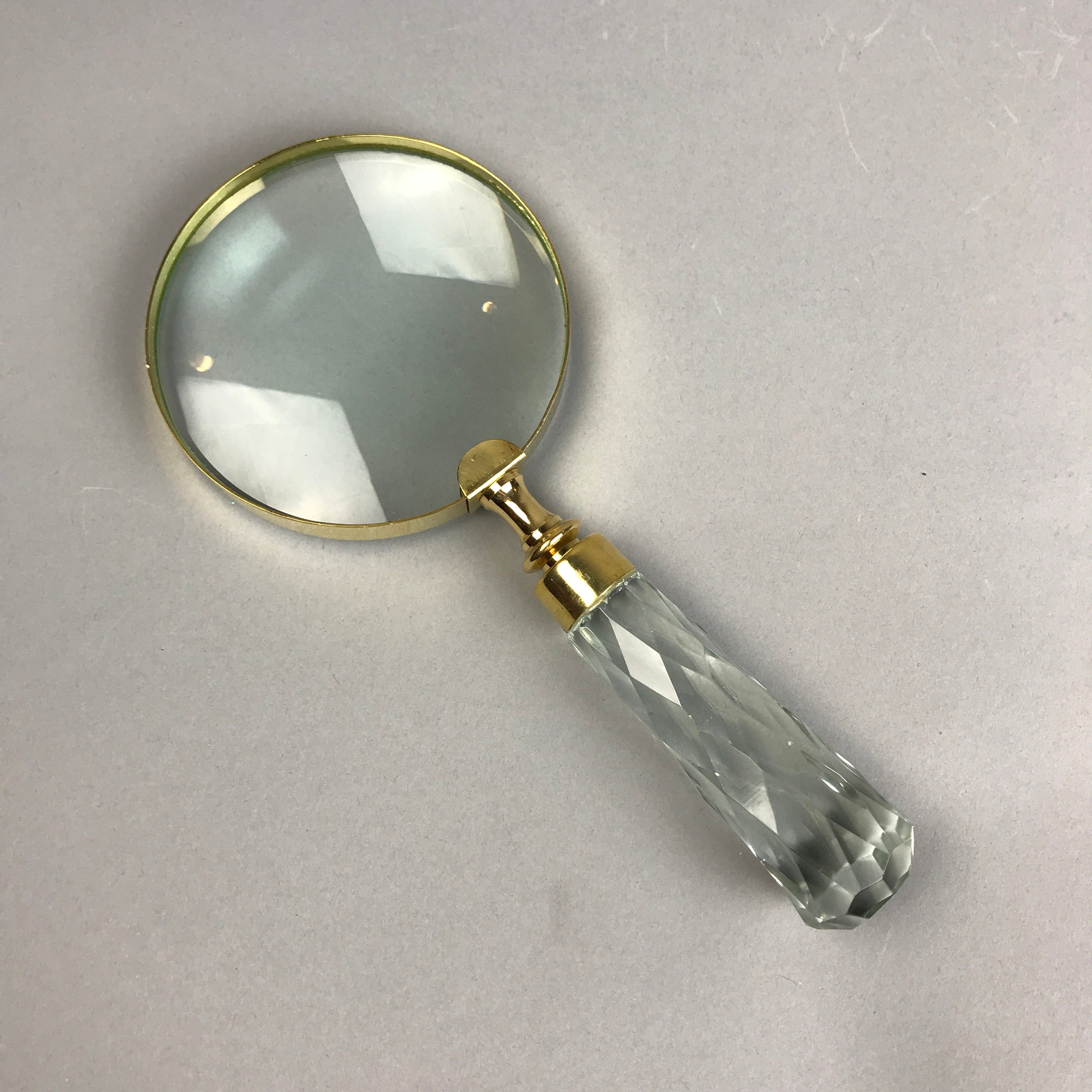 Small Magnifying Glass Carved Mother of Pearl Handle, Vintage Recycled  Antique Cutlery, Magnifier, Glass Lens, Great Gifts by Londoncutlers 
